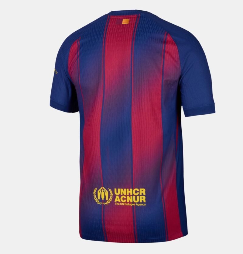 ⁦تيشيرت نادي برشلونه الاساسي لموسم نسخة اللاعبين 
2025/2024⁩ - الصورة ⁦4⁩