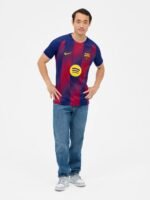 ⁦تيشيرت نادي برشلونه الاساسي لموسم نسخة اللاعبين 
2025/2024⁩ - الصورة ⁦2⁩