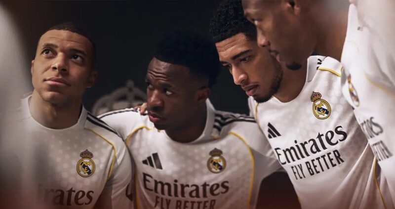 ⁦تيشيرت ريال مدريد 25-26 / نسخة اللاعبين⁩ - الصورة ⁦1⁩