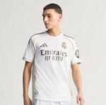 ⁦تيشيرت ريال مدريد 25-26 / نسخة اللاعبين⁩ - الصورة ⁦2⁩